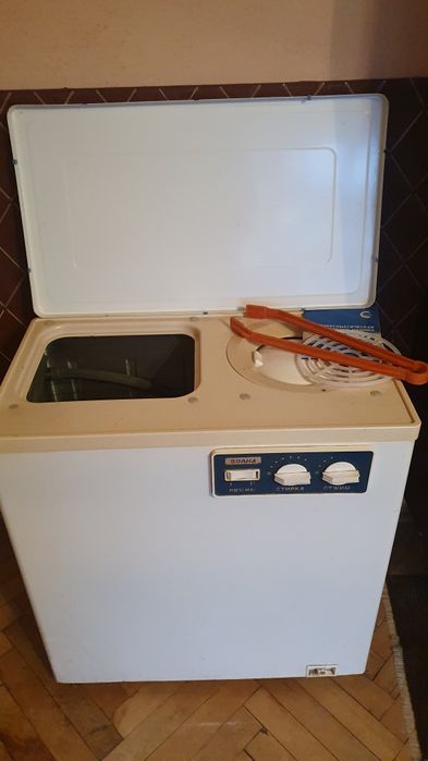 Пралка напівавтомат