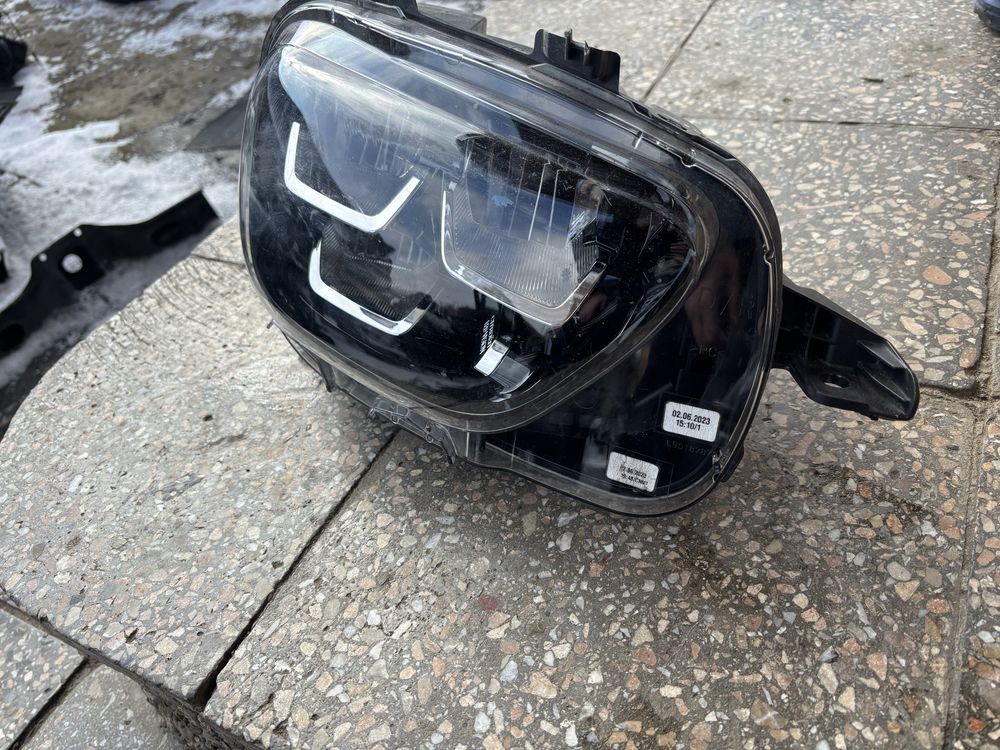 Права лед фара citroen c3 2023 рік правая led  9836161580
