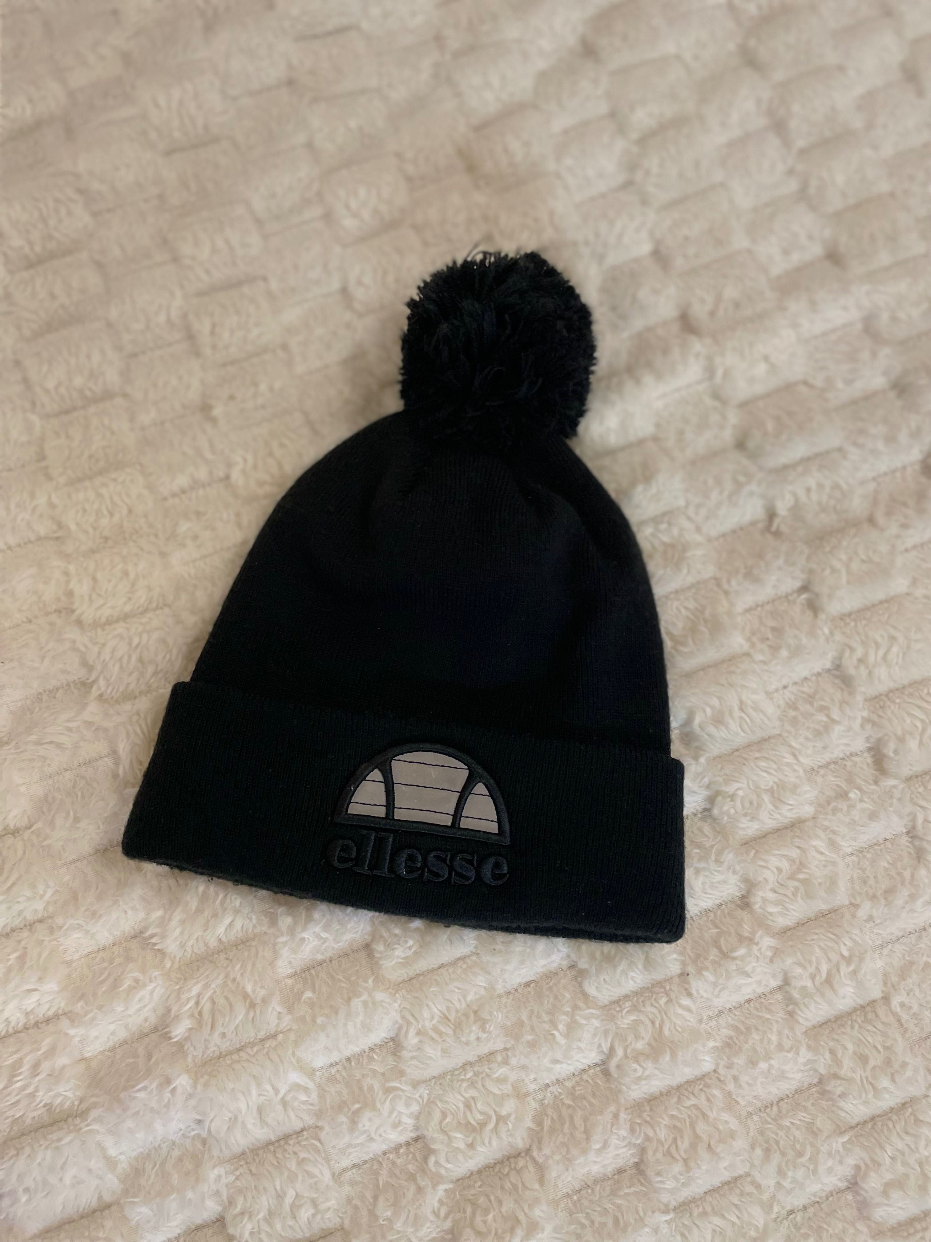 Оригінальна шапка Ellesse