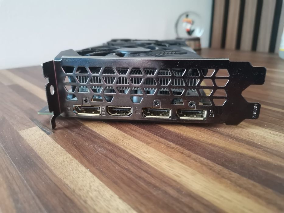 Placa Gráfica NVIDIA Gigabyte GTX 1660 6Gb