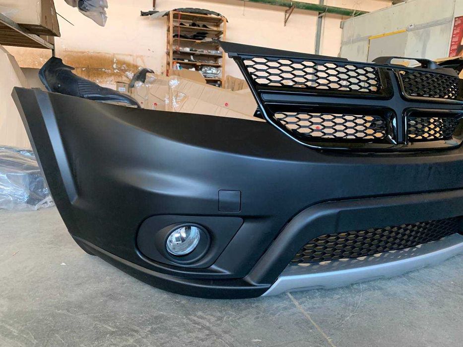 DODGE JOURNEY Бампер передний верх (SXT) 2014 2015 2016 2017 2018 2019