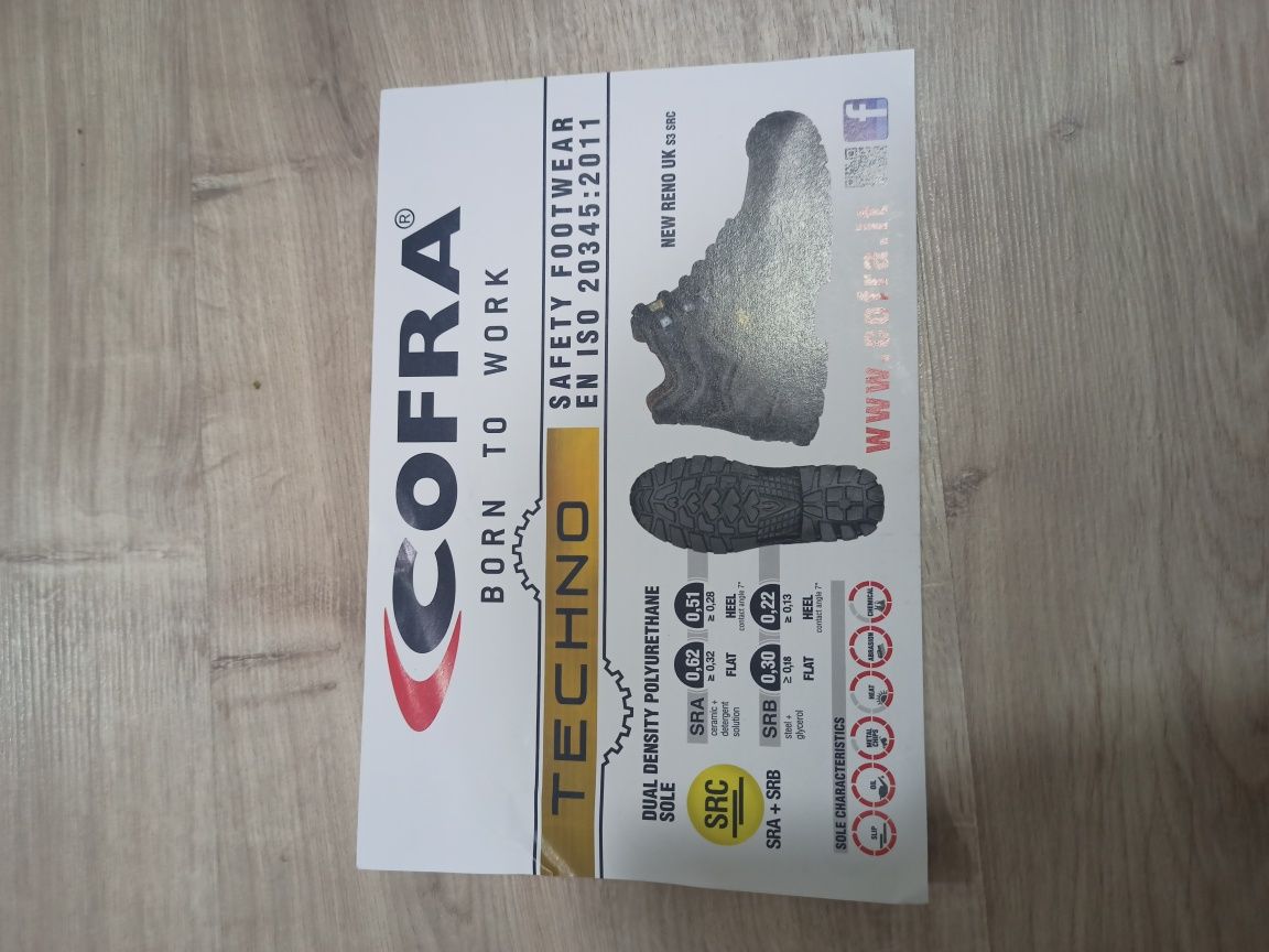 Продам рабочие ботинки фирмы Cofra