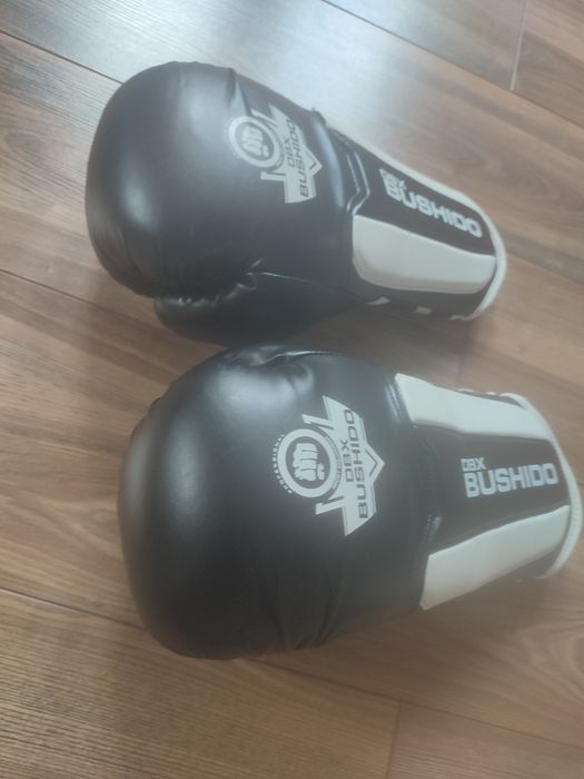 Rękawice bokserskie