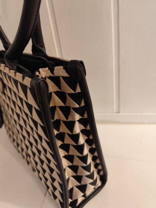 Torba shoperka jak Prada