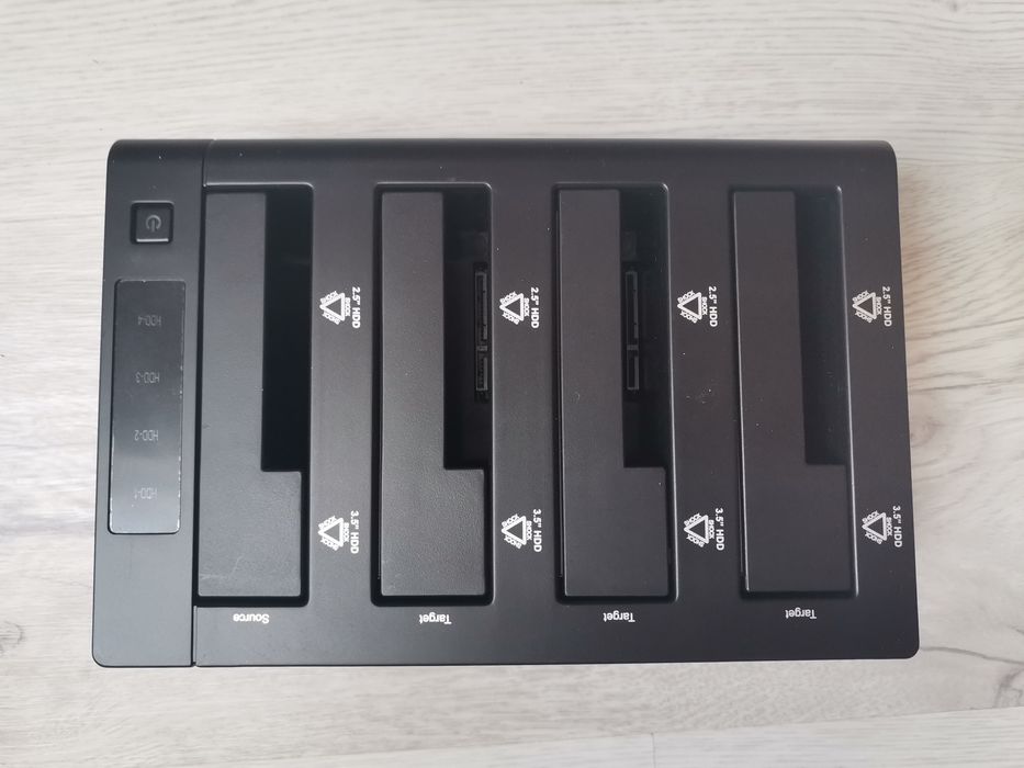 Orico Stacja klonująca 4*SATA 3,5" USB 5Gbps
