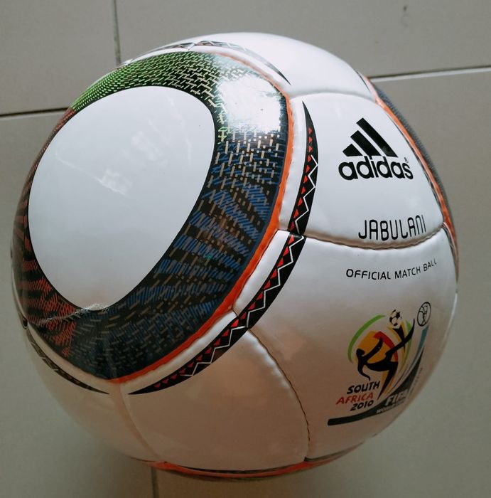 Piłka nożna Adidas Jabulani 2010