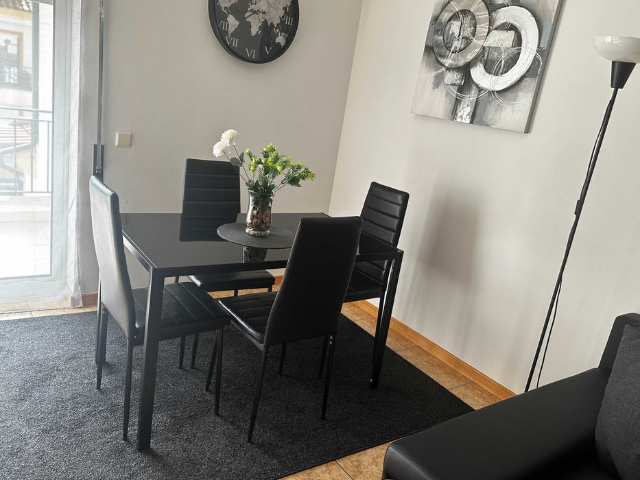 Mesa sala c/ cadeiras