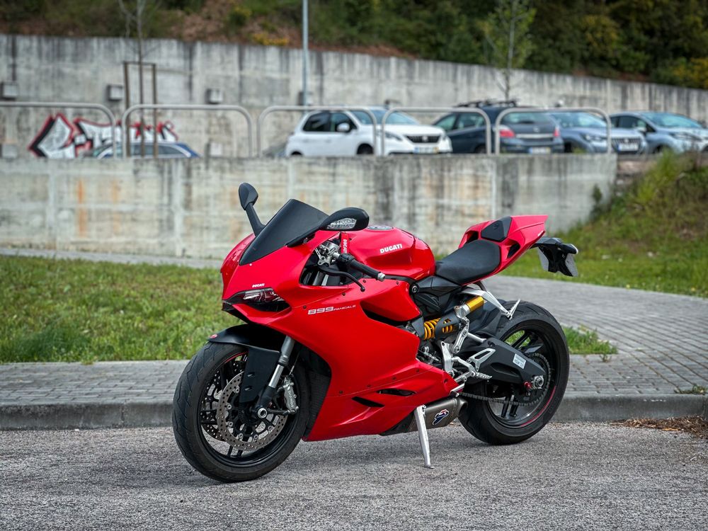 Ducati Panigale 899