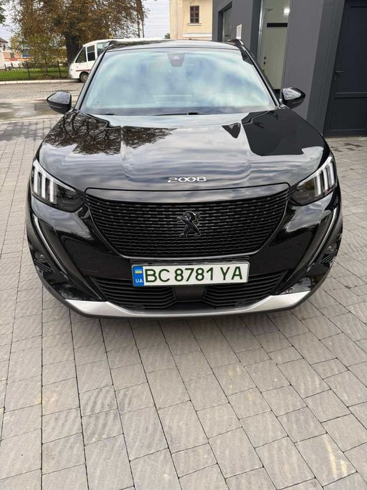 автомобіль Peugeot e-2008 GT 2020 електромобіль