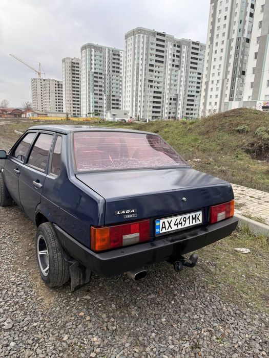 Продам ваз 21099