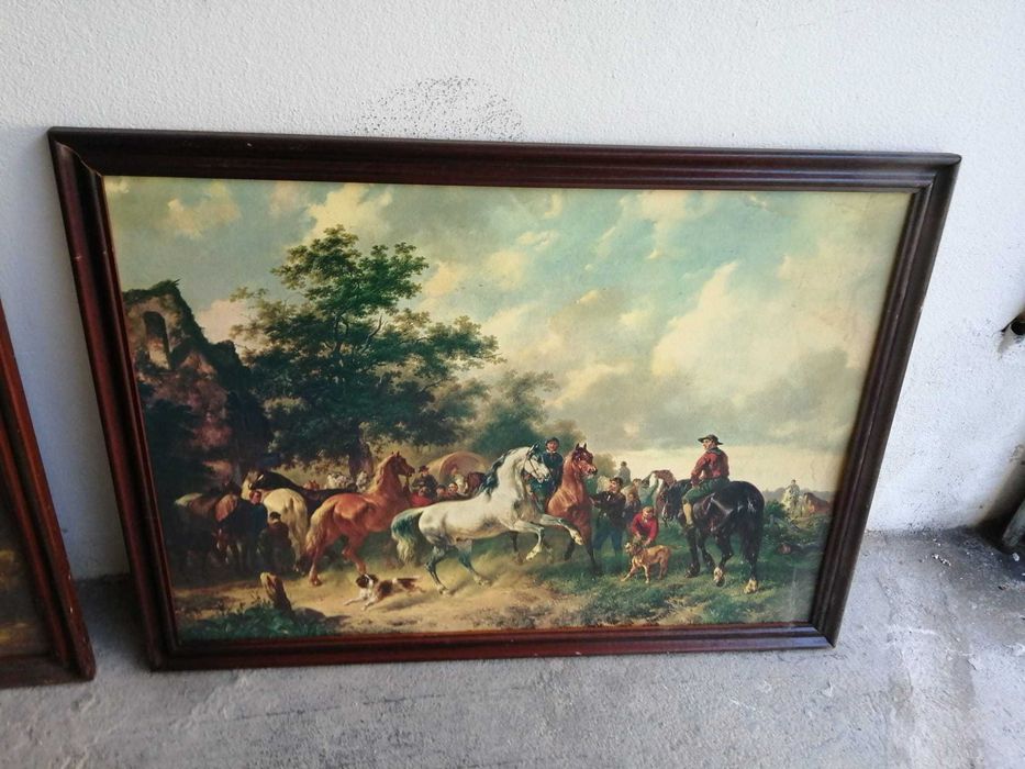 Dois quadros retangulares antigos