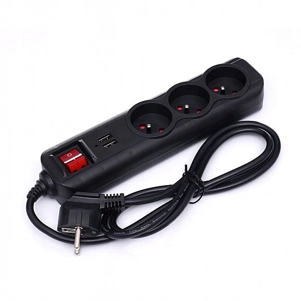 Przedłużacz Listwa Zasilająca Z 3 Gniazdami I 2 Portami Usb 1,5M Kd403