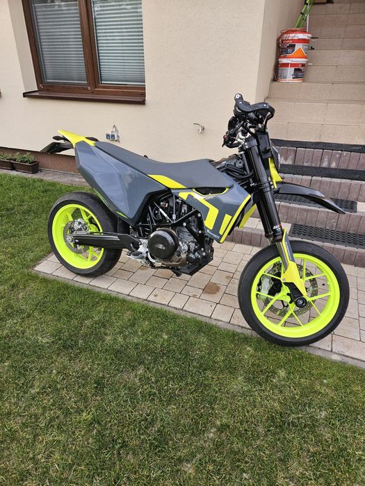 Husqvarna 701 SM Salon Polska