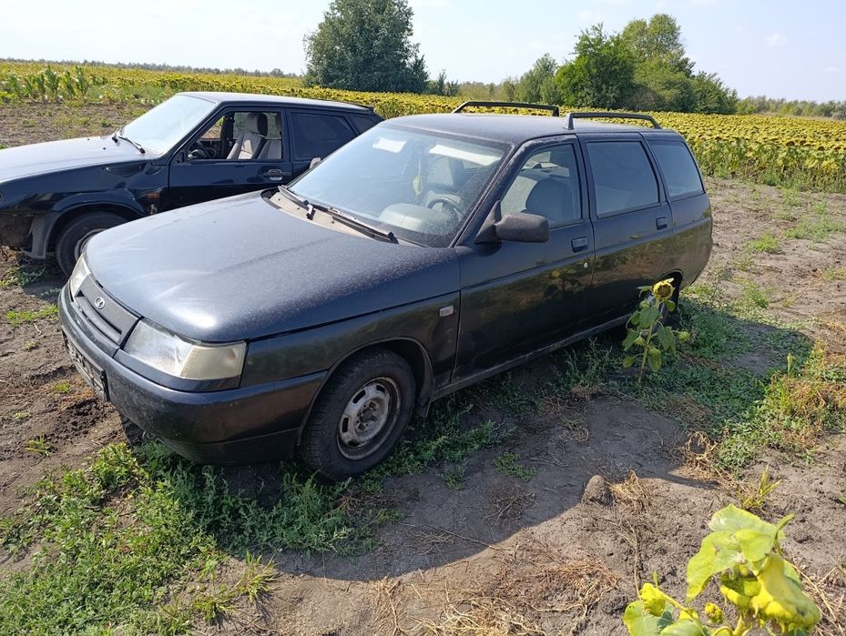 У продажу капоти на ВАЗ 2110-2112