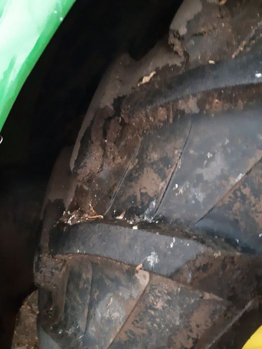 Трактор JOHN DEERE 6110B