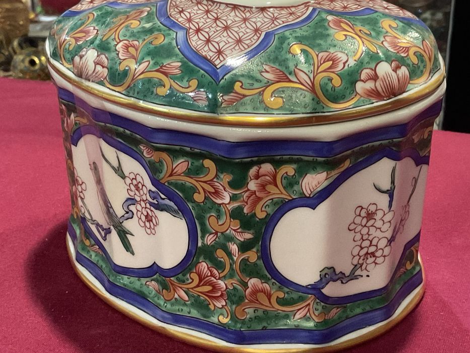 Caixa vista alegre joias 15x11 cm.  Anúncios abaixo