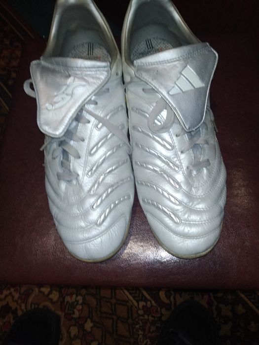 Кроссовки не дорого