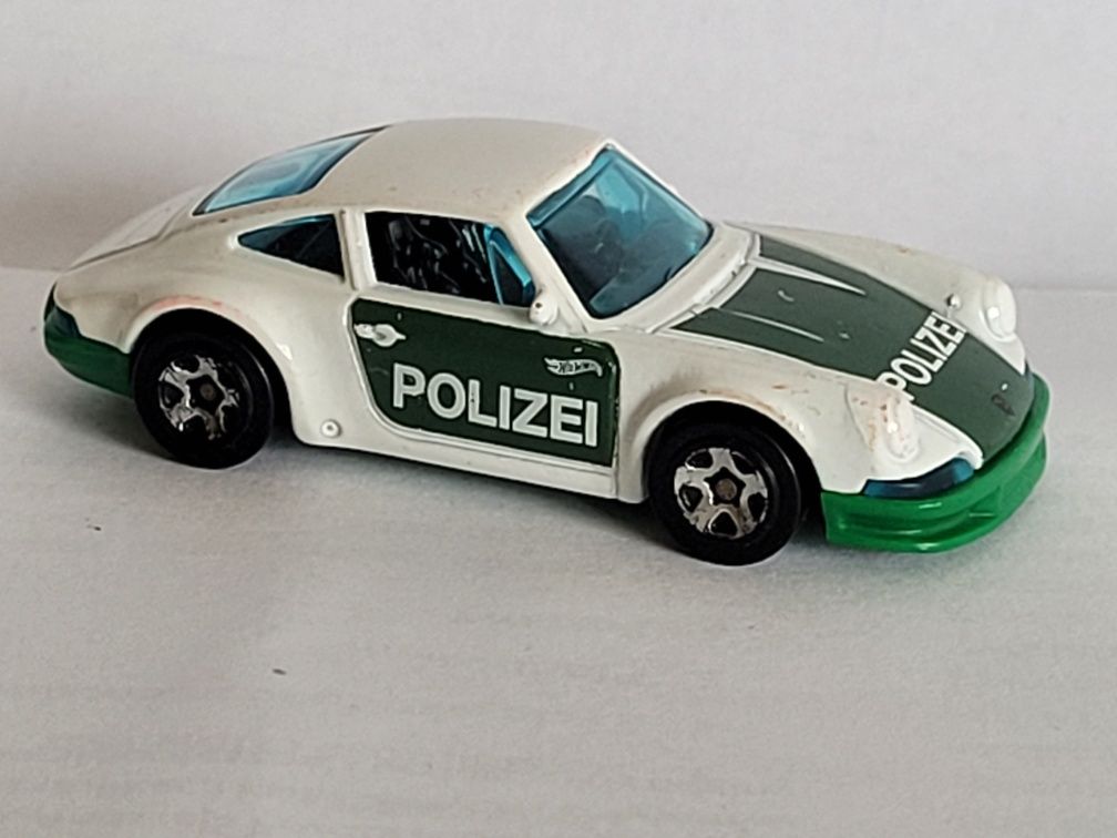 Autko Hot Wheels policja resorak Porsche 911