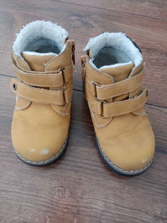 Zimowe buty dla chłopca Action Boy CCC r. 24