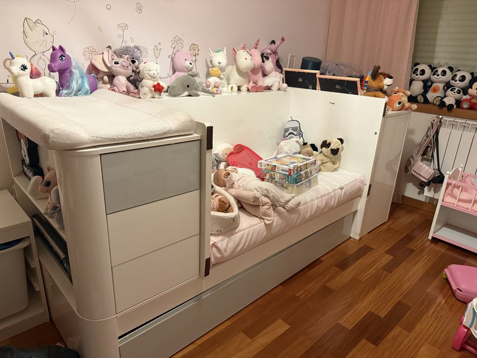 Cama convertivel trama e comoda