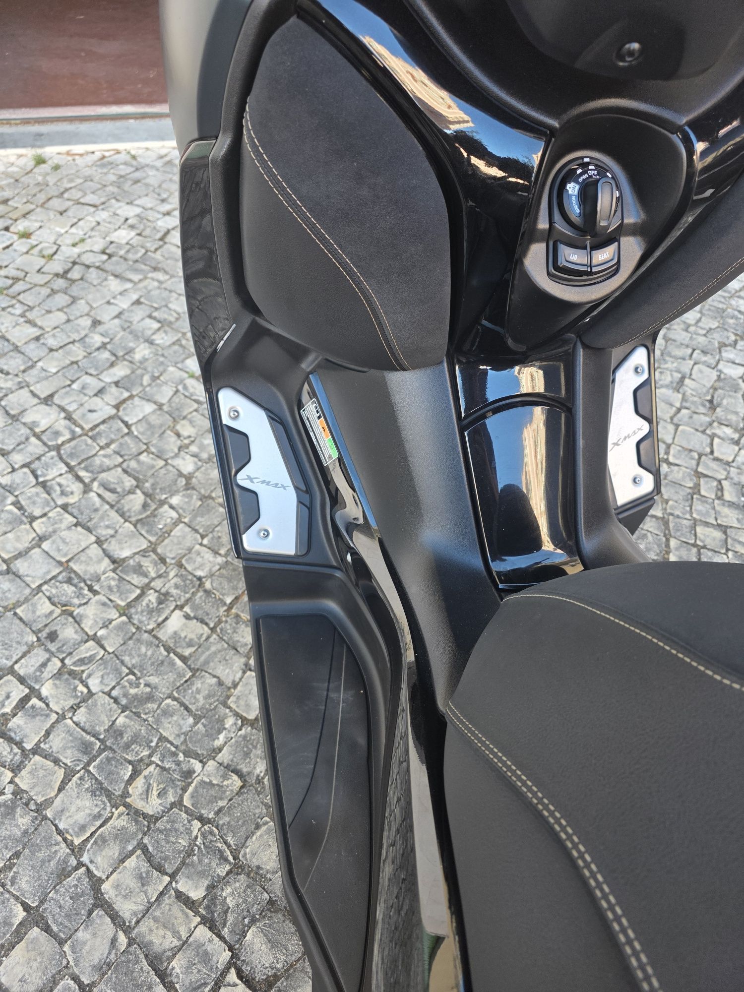Yamaha X-Max 300 TechMax (07/2022)