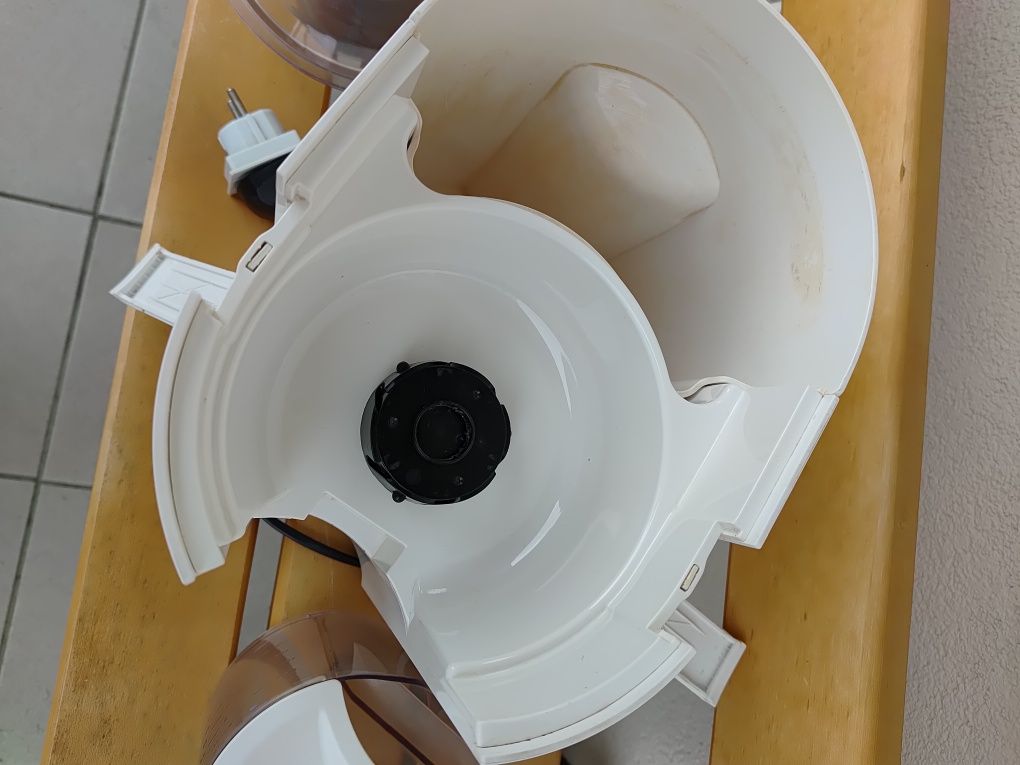 Sokowirówka Braun J500 biała