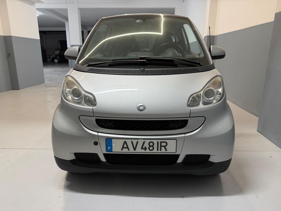 Smart fortwo gasolina como novo