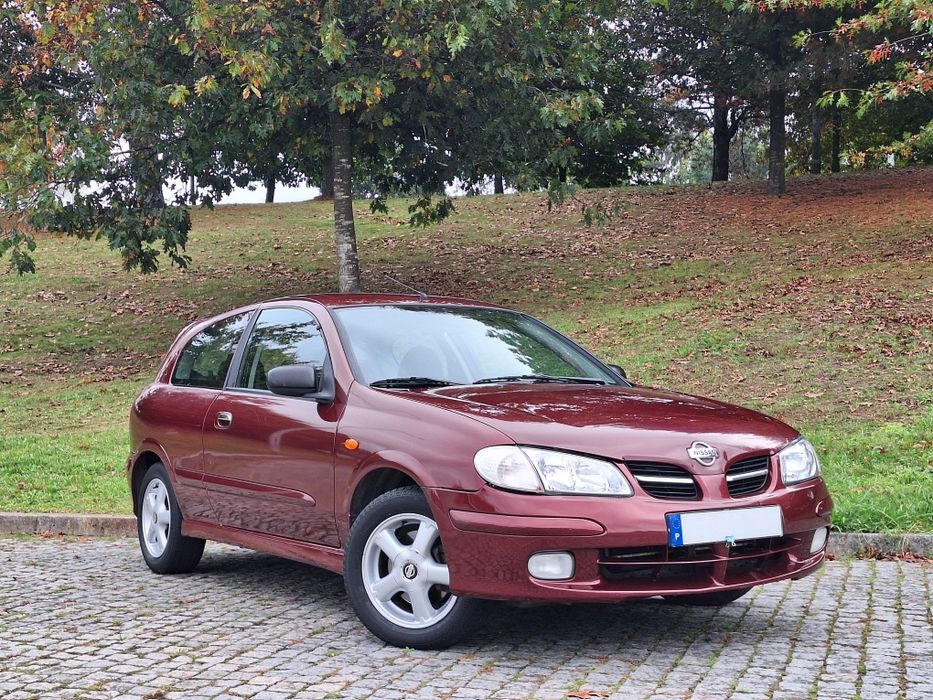 Nissan Almera 2.2 Turbo diesel 5 lugares