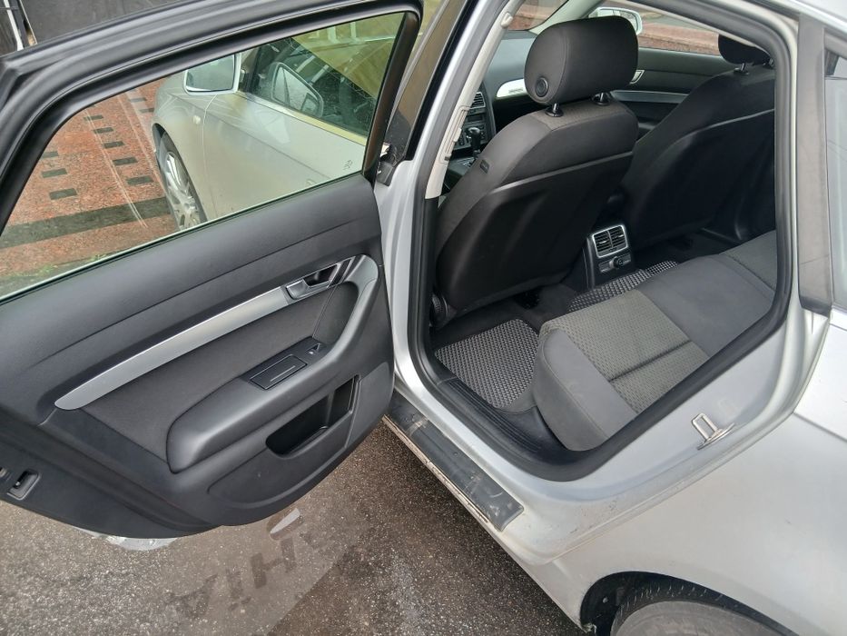 Продам  Обмен  АУДИ а6 с6 3.0 кватро