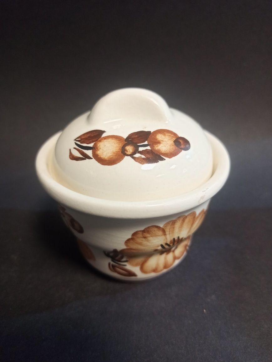 Ceramiczny pojemnik
