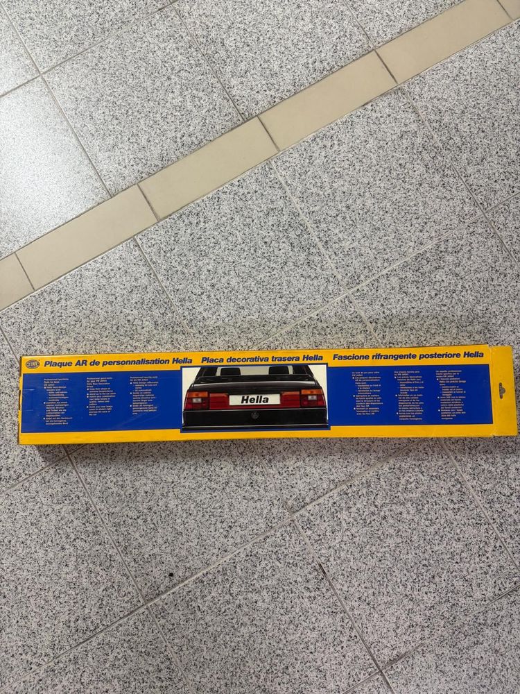 Placa decorativa traseira jetta mk2