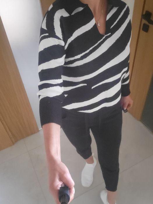 Dres damski stan bardzo,elegancki.