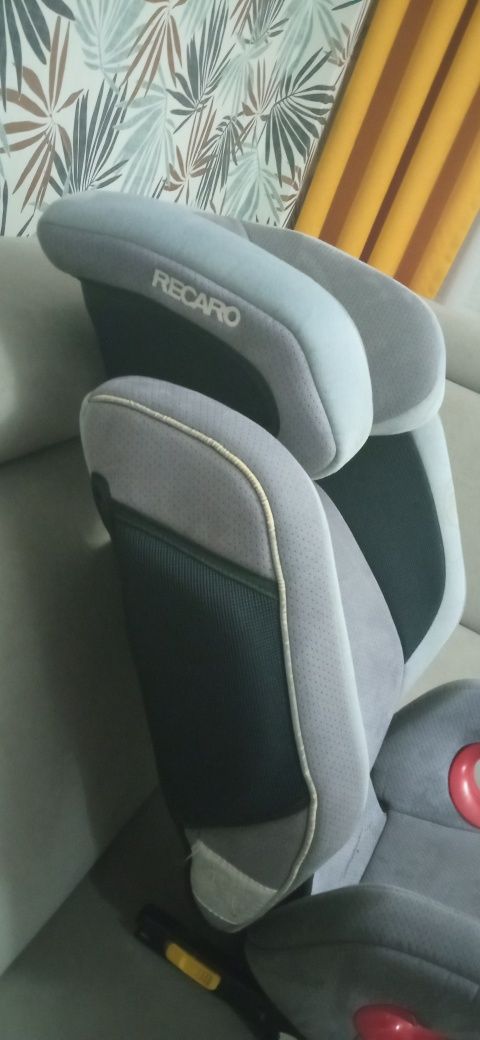 Fotelik Recaro Monza Nova 15-36kg