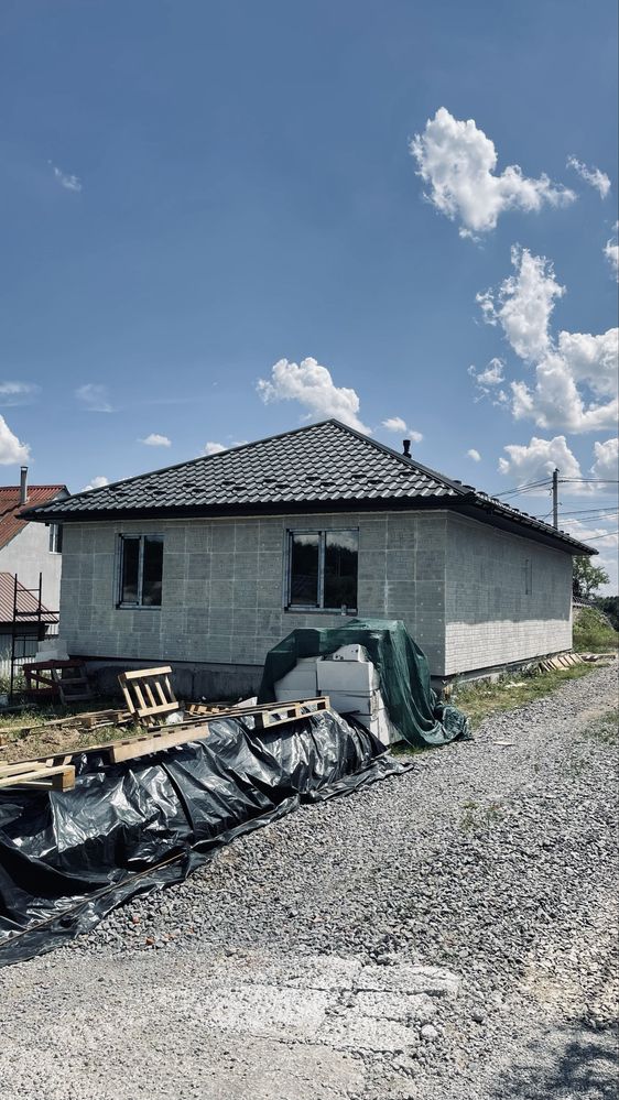 Продаж будинку у Луці Мелешківській по вул.Грушевського