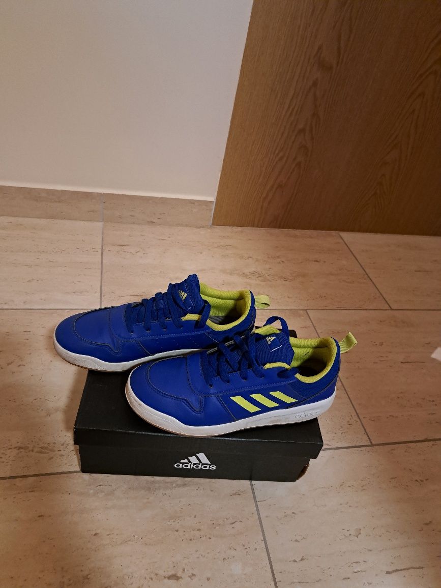 Jak nowe buty skórzane Adidas rozmiar 37,5 i 38.