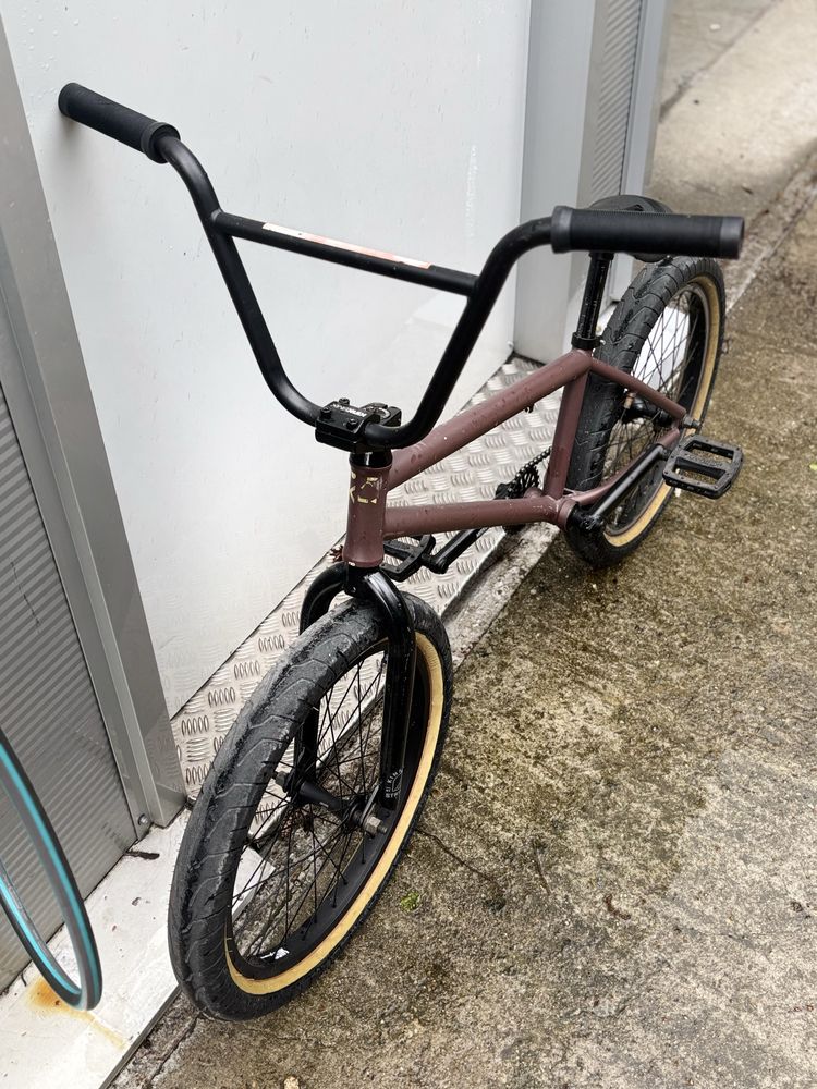 Rower bmx kink 2022 świeżutki