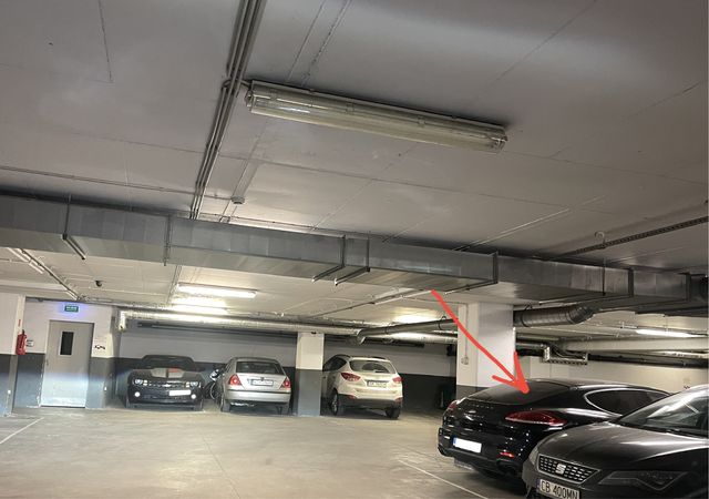 Miejsce parkingowe w garażu na Dębowych Tarasach