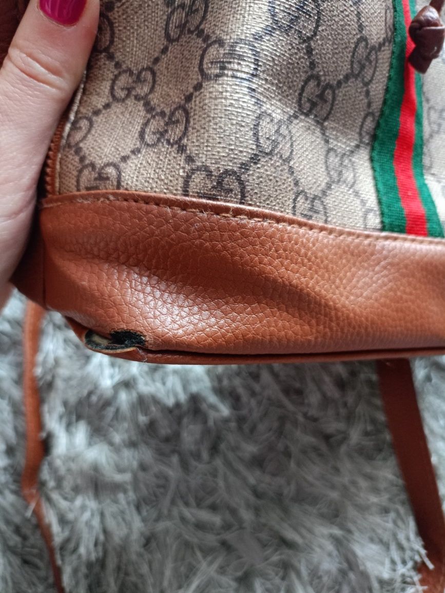 Torebka typu worek wzór Gucci