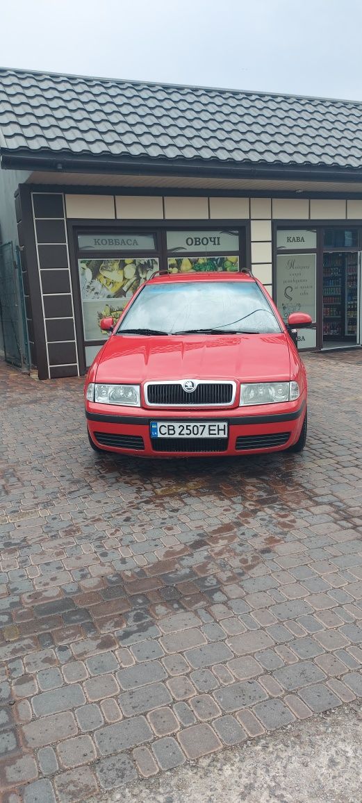 Skoda Octavia Tour 1.6 mpi