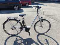 Rower elektryczny Cube Town EXC 500
