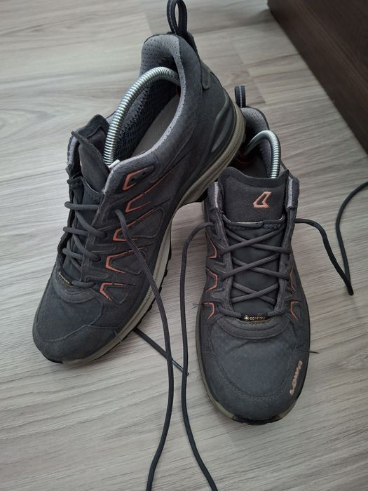 Buty trekkingowe damskie LOWA