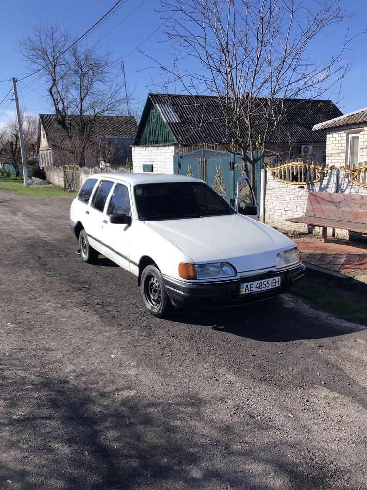 Ford sierra універсал