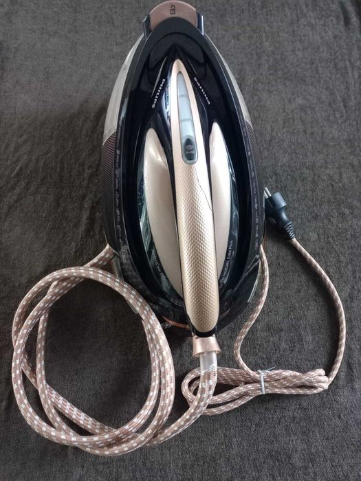 Stacja parowa Philips PerfectCare Elite Plus GC9682/80