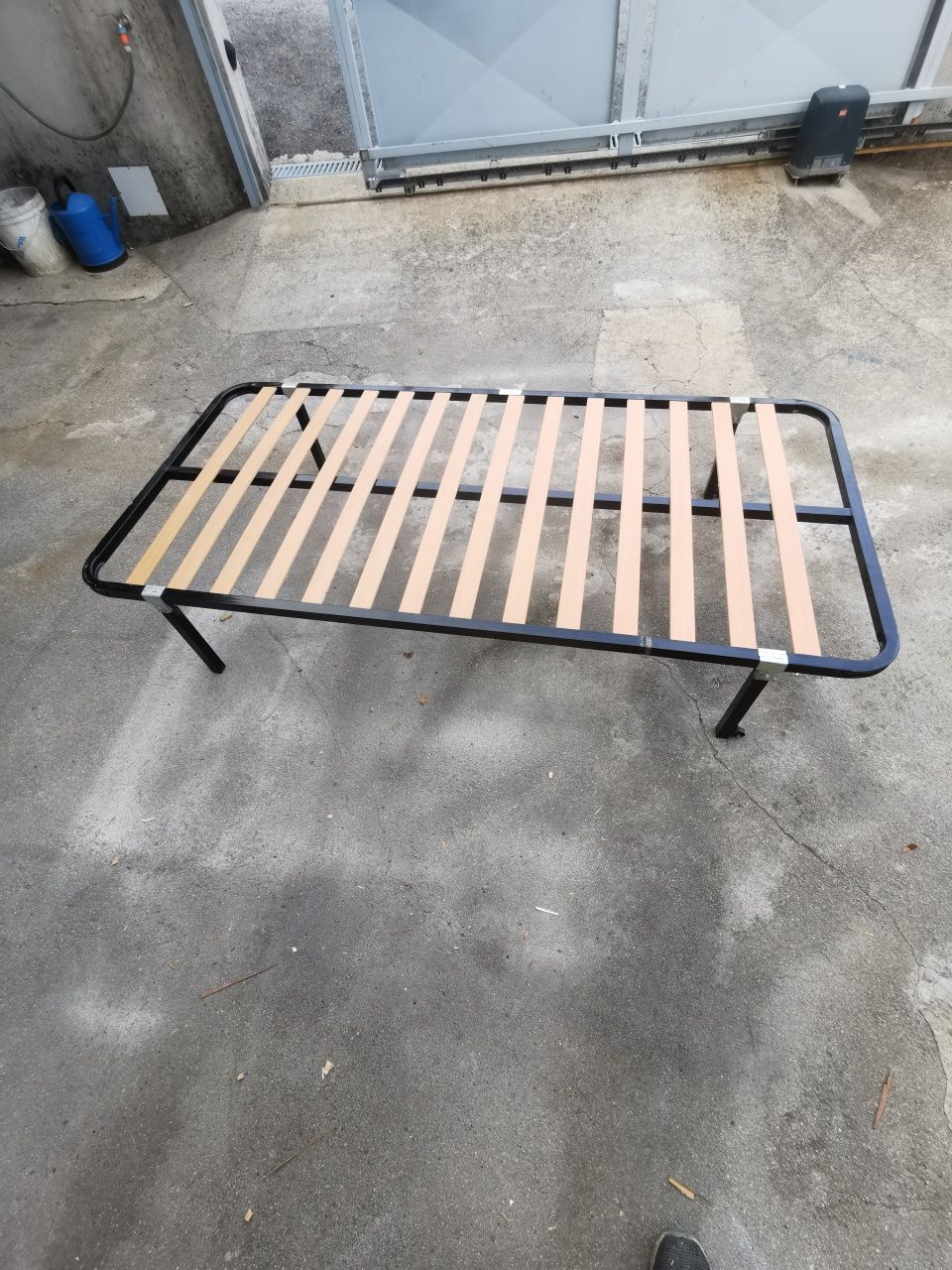 Estrado com pernas 195cmx95cm