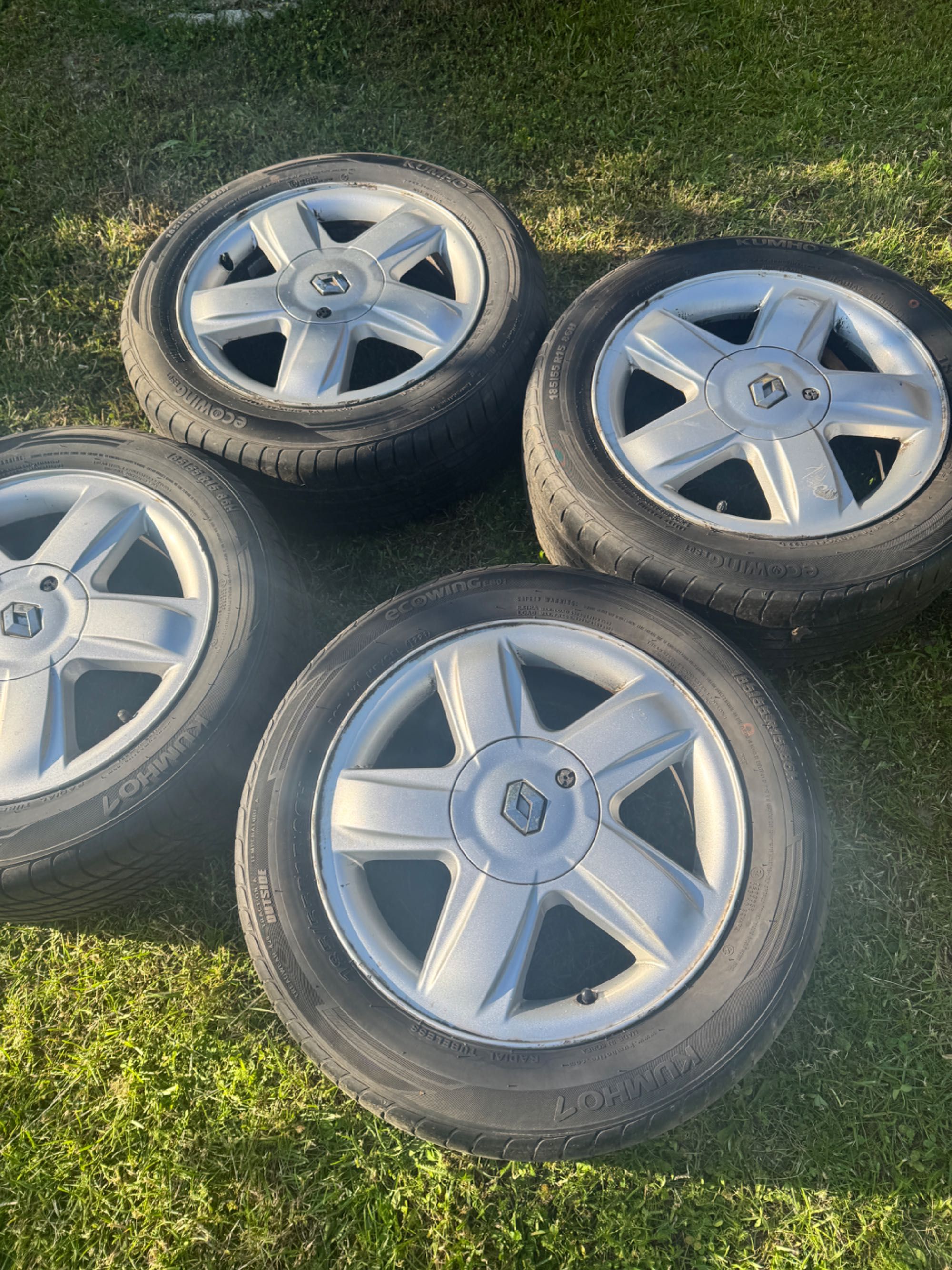 Alufelgi clio r15 + opony