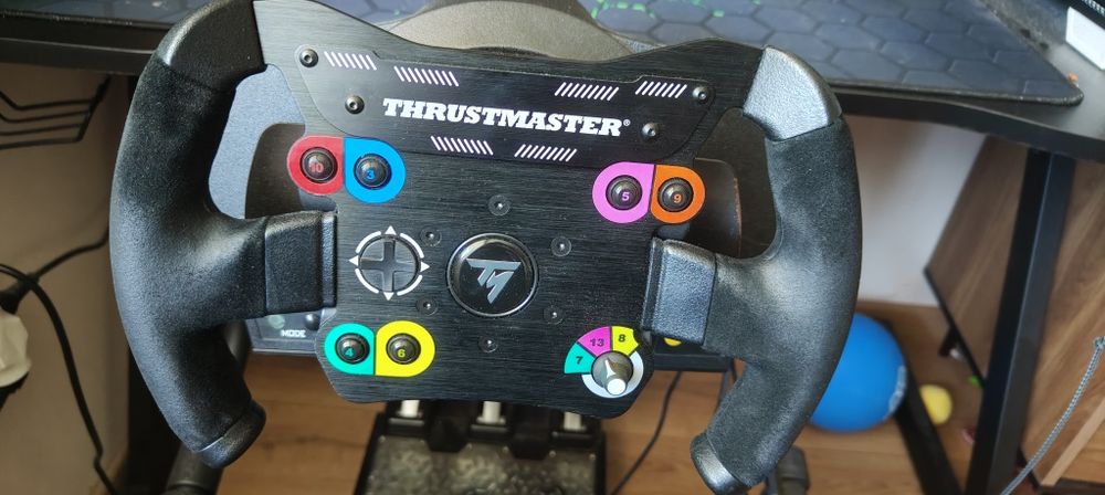Thrustmaster TX Leather Edition + Pedały TLCM + Playseat Challange.
