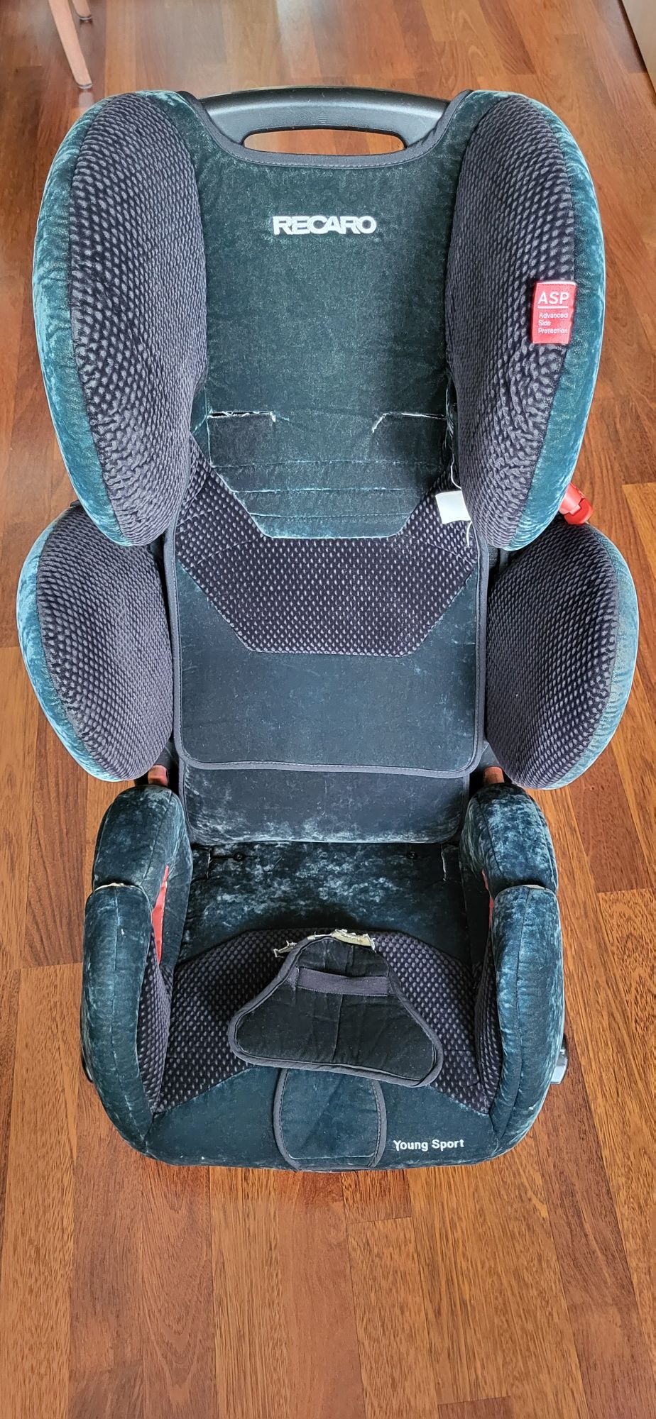 RECARO Young Sport