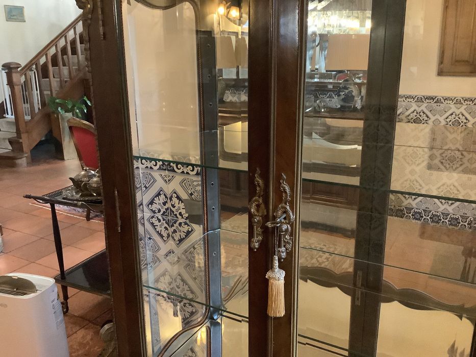 Móvel Luís XV 166x80x41 cm AxLxP