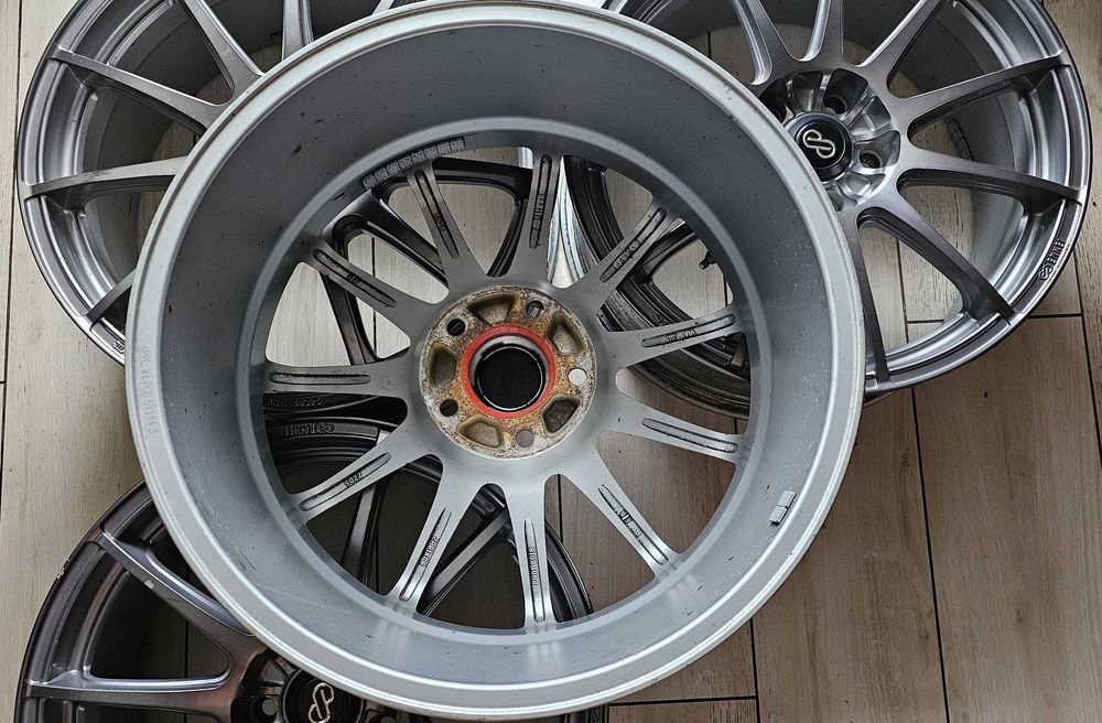 ENKEI S22 Wakasa 8x18 5x114.3 ET35 Honda Subaru Mazda