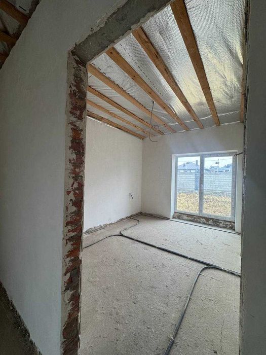 Продаж котеджу в районі Райського саду